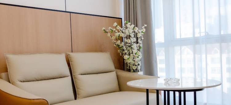 阳泉中悦水晶国际酒店(滨河新天地广场店)图片