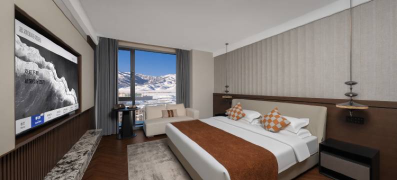 蓝湖国际酒店A座(赛里木湖景区店)图片