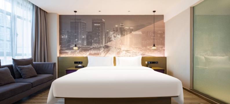 宜必思·尚品酒店(武汉光谷广场民族大学店)图片