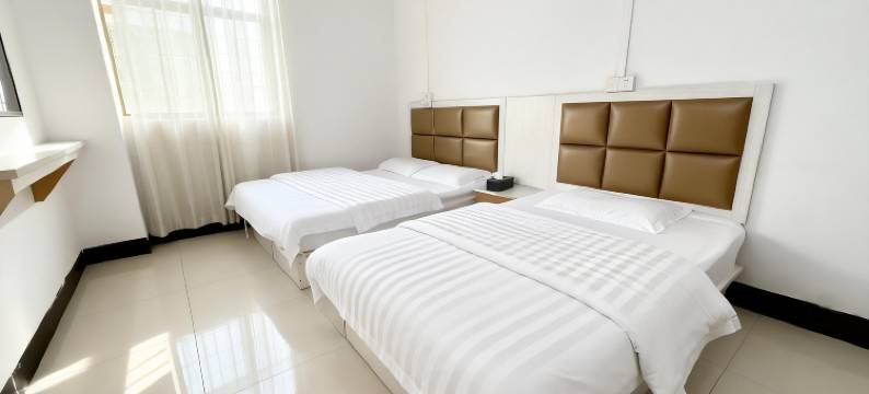 厦兰电梯民宿(佛山西站店)图片