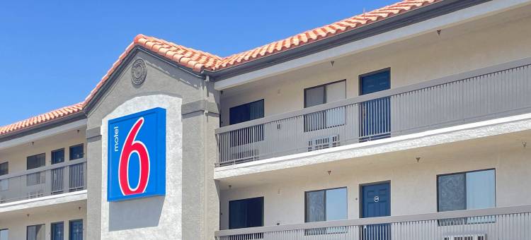 巴斯托，加州6号汽车旅馆-莫哈维沙漠站-I-15(Motel 6 Barstow, CA - Mojave Desert Stop - I-15)图片