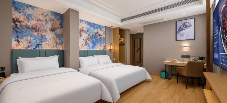 白玉兰酒店(新乡DL胖东来·大胖店)图片