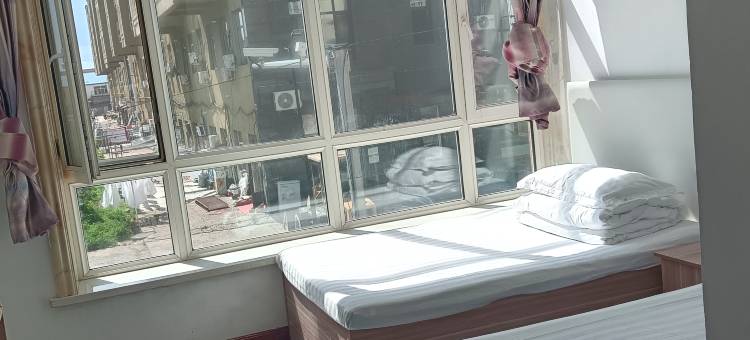 嘉荫悦阁快捷宾馆(江边公园店)图片
