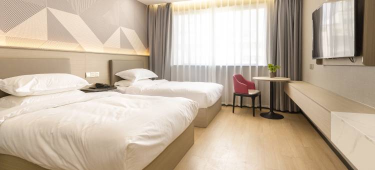 柏曼酒店(扬中新政东路店)图片