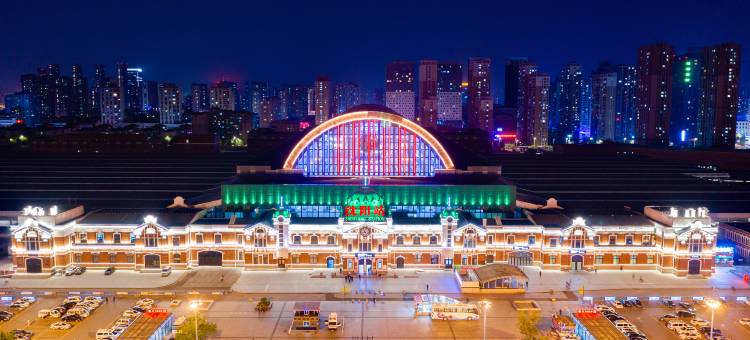 铂瑞云尚酒店(沈阳站太原街店)图片