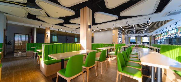 美栖轻奢公寓(香洲明珠轻轨站店)图片