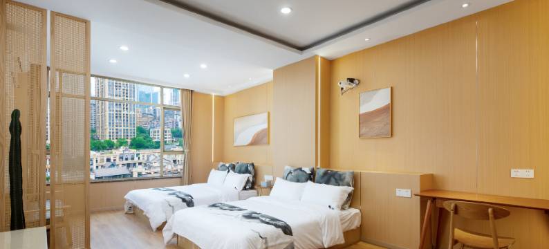 谢小姐的家江景民宿(解放碑步行街洪崖洞店)图片