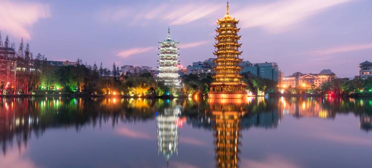 维也纳酒店(桂林会展中心漓江河畔店)图片