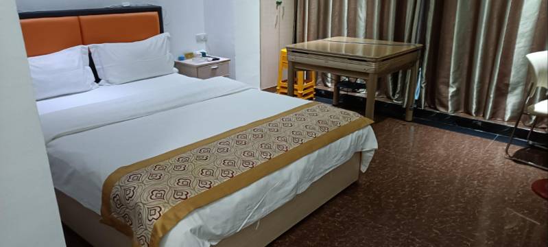 石阡布丁小酒店