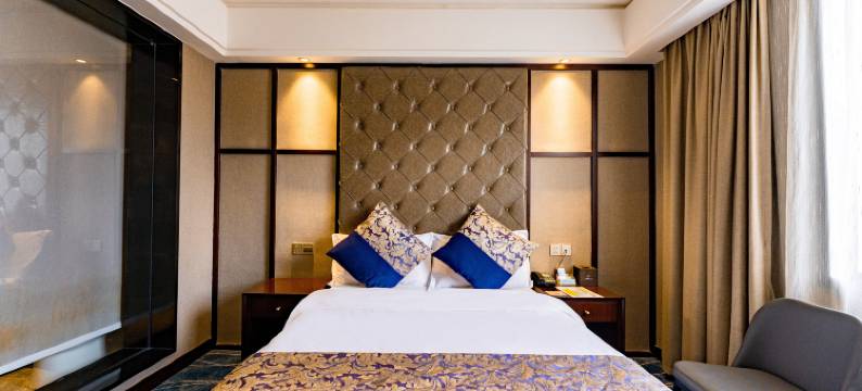 汇鑫商务酒店(滕王阁起凤路地铁站店)图片