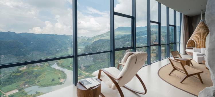 Z·悬崖酒店图片