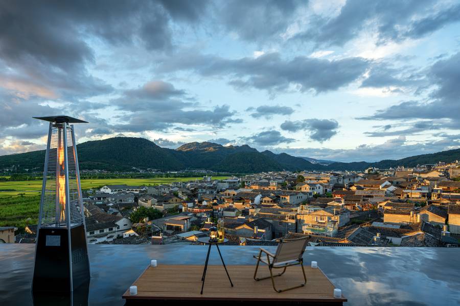 騰衝泊雲·温泉全景度假客棧(和順古鎮店)