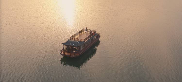 汉中红寺湖云缦山庄图片