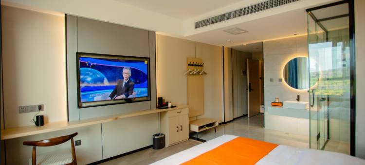 云霞故里智能酒店(七彩丹霞店)图片