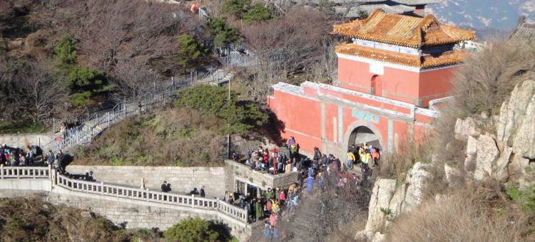 维也纳智好酒店(泰安泰山景区天外村店)图片