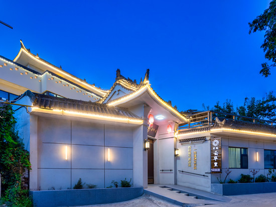花筑·云华里民宿(华山北站西岳庙店)