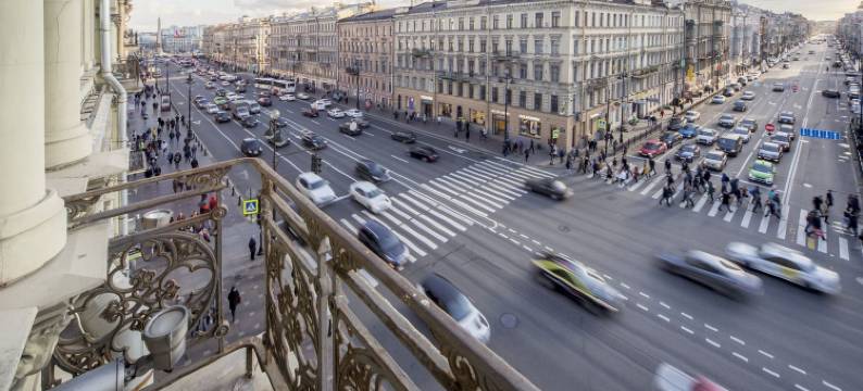 洛帕廷涅夫斯基100酒店(Lopatin Nevsky 100 Hotel)图片