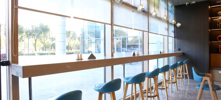 开元颐居酒店(宁波东部新城国际会展中心店)图片