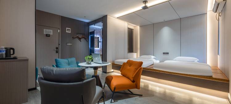 逸宿轻居酒店(余姚万达广场店)图片