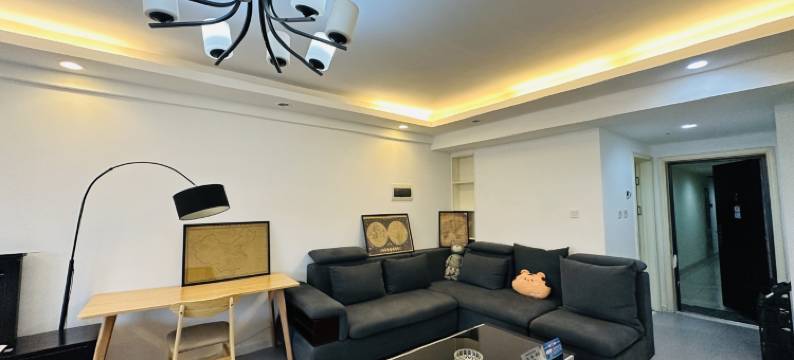 中雅民宿(沈阳北站华府新天地店)图片