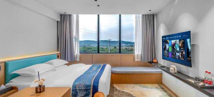 云禧来酒店(曲靖北站店)图片