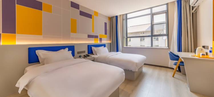 派酒店(开封鼓楼广场中心店)图片