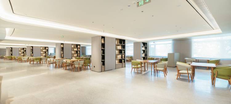 你好酒店(烟台蓬莱阁景区蓬长客港店)图片