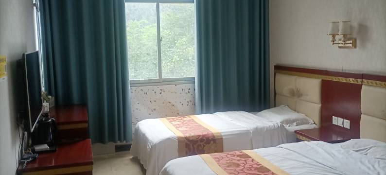 金诚宾馆(柞水客运站店)图片