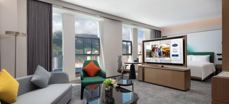 陇南高铁站希尔顿欢朋酒店图片