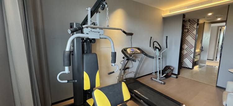 柏曼酒店(阿拉尔胡杨河商业街塔里木大学店)图片