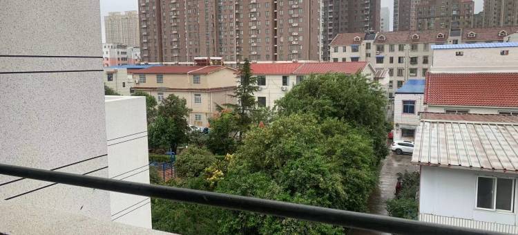 转角遇见民宿(开封宋城路站店)图片
