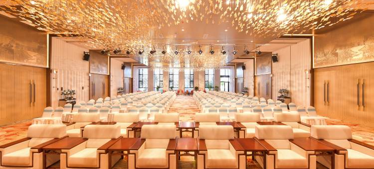 公航旅嘉峪明珠酒店(嘉峪关市高铁南站店)图片