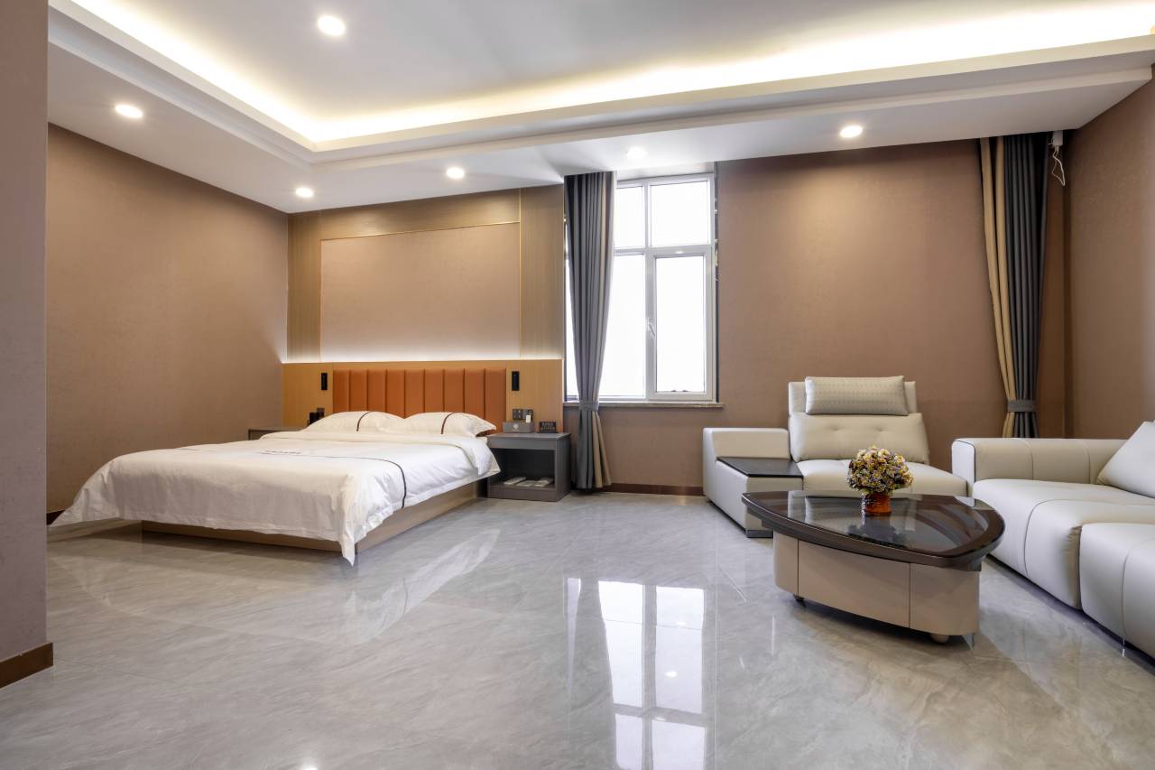 如家华驿精选酒店(呼和浩特内蒙古大学昭君路店)