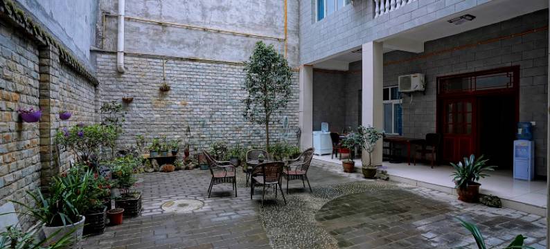 街子古镇军悦客栈图片