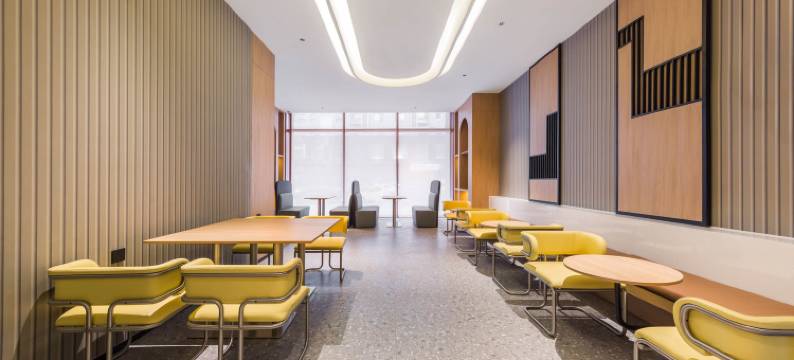 IU酒店旗舰店(灵丘唐河龙园店)图片