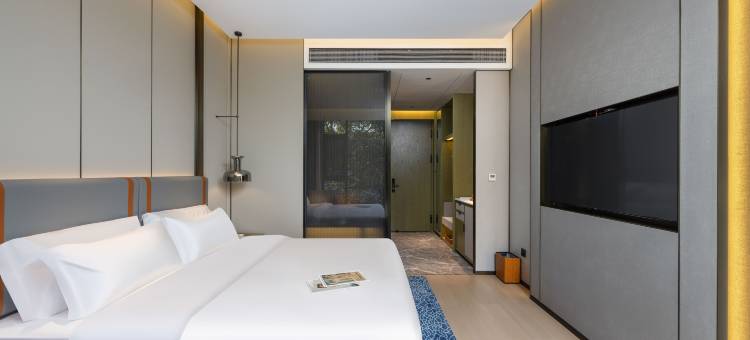 澜沧万悦酒店(拉祜广场店)图片