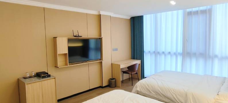 防城港鹿鸣民宿(桃花湾广场店)图片