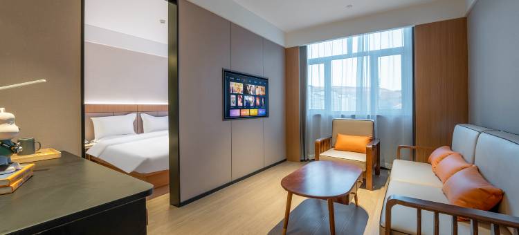 拾美悦致酒店(西豪丽景店)图片