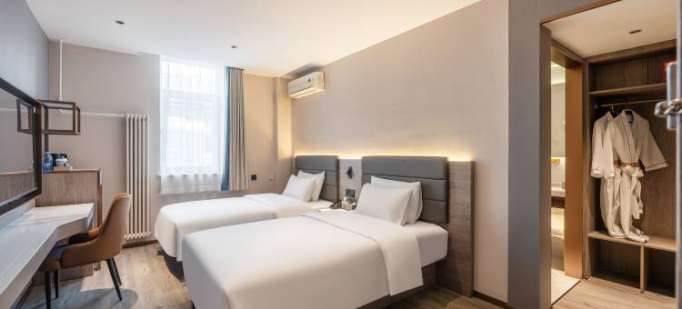 朗丽兹酒店(北京金融街西四地铁站店)图片