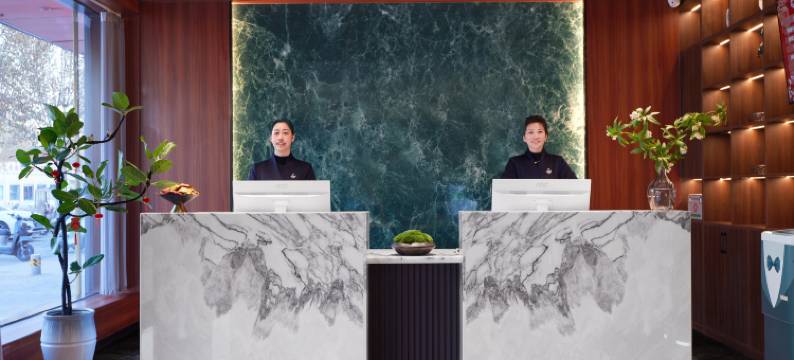 和悦酒店(光彩大世界火车站店)图片