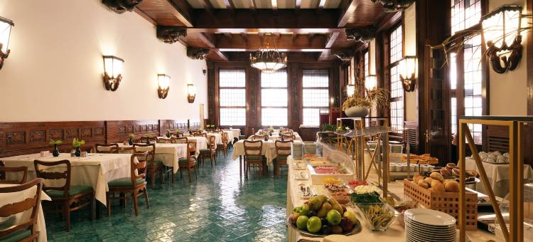 地中海贝托亚酒店(Bettoja Hotel Mediterraneo)图片