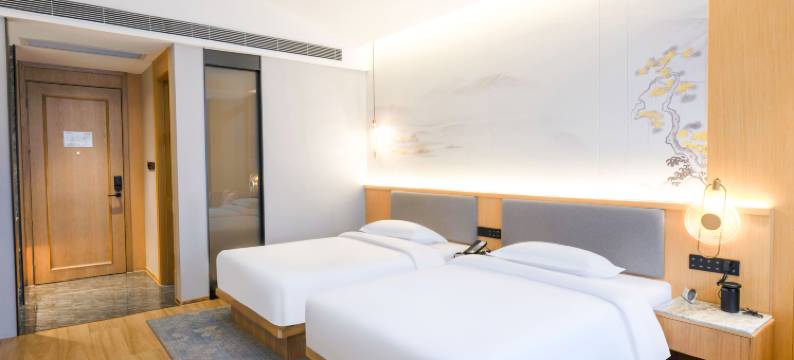 安吉尔大酒店(岳阳天伦美食街店)图片