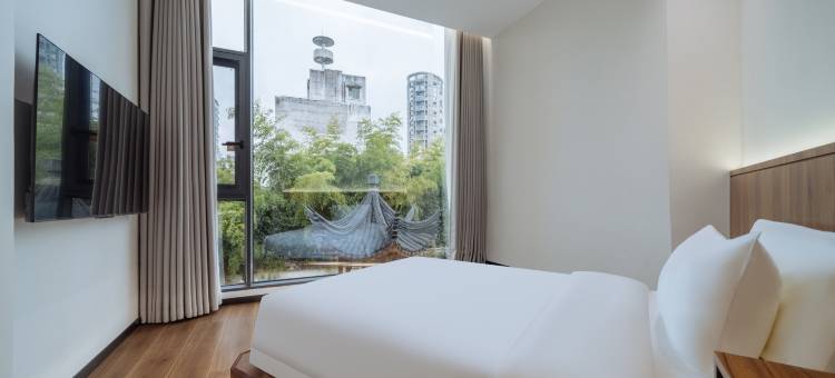 天台麦田亚曼酒店(赭溪老街济公故居店)图片