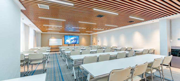 格林豪泰酒店(临泉国际汽配城店)图片