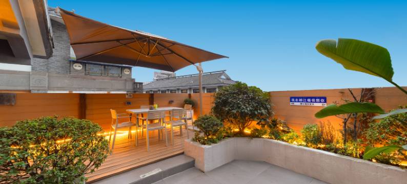 自在天民宿(都江堰景区南桥店)图片