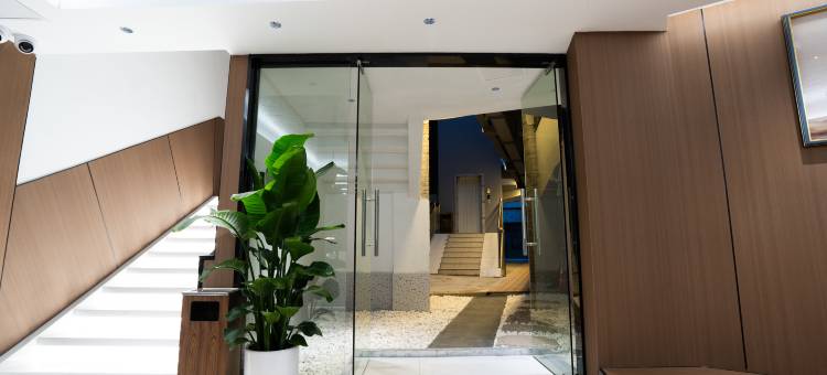 留宿酒店(金汇广场中医院店)图片