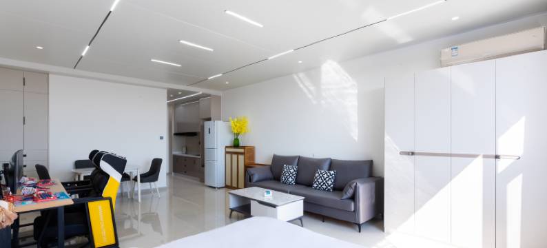 草莓熊电竞民宿(青县政府店)图片