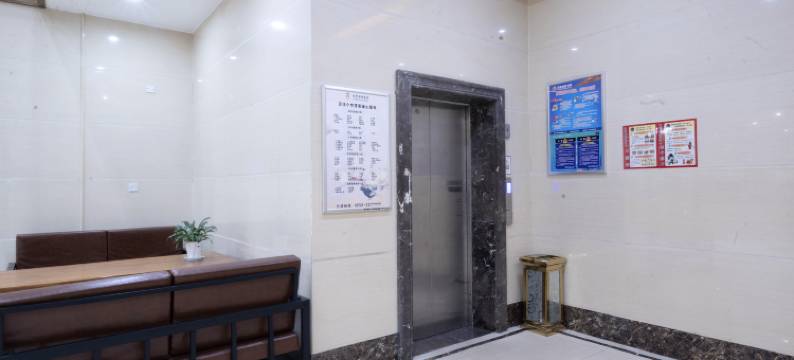 易景国际酒店(阜阳颍州万达店)图片