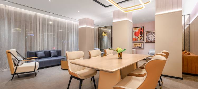 如家精选酒店(大连葵英大厦劳动公园店)图片