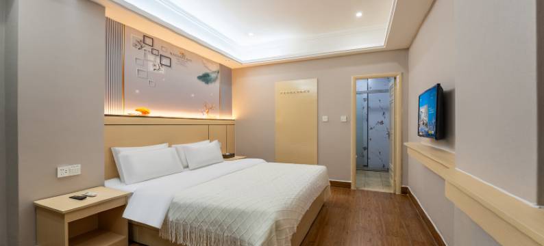 雷州恒冠假日酒店(雷城汽车客运站店)图片